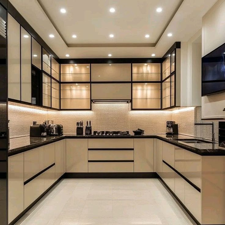U-Shape Kitchen